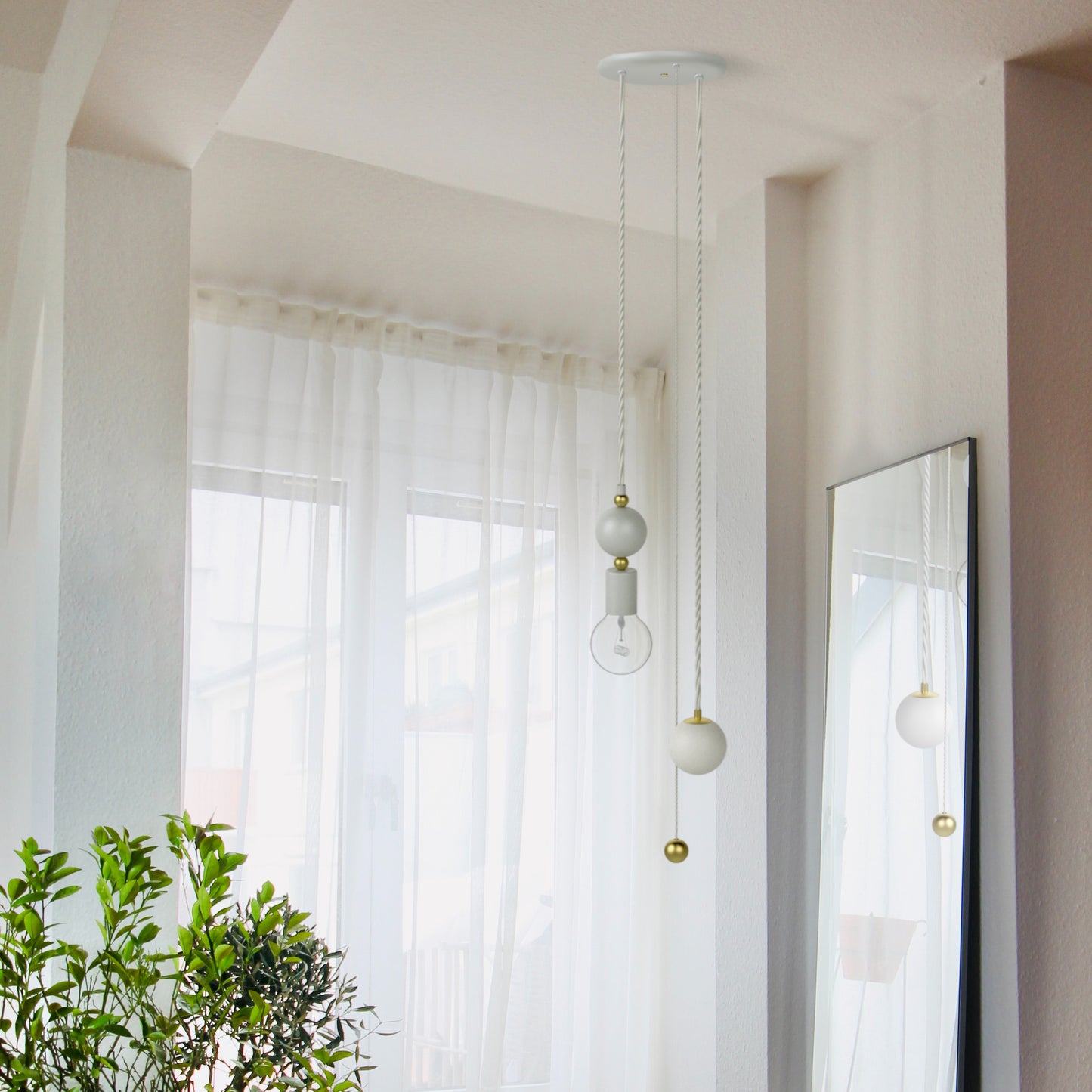 Jewels and Beads Pendant lamp V4